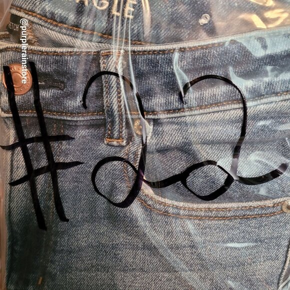 American Eagle Jeans 2 R Mom High Rise Crop Raw Hem Medium Wash Stretch Denim - Picture 12 of 12